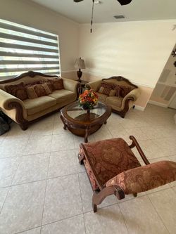 Elegant living room set