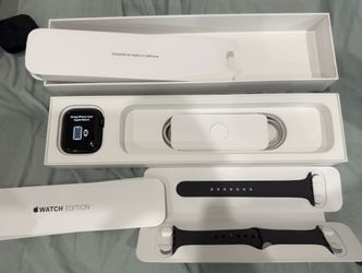Apple Watch Series 7 Titanium 45mm – Mint Condition
