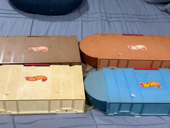 🚗 Vintage Hot Wheels Playset Collection – 4 Sets! 🏁