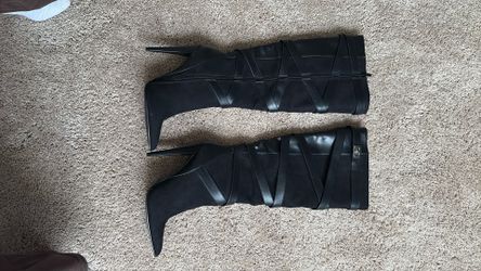 Boots For Sales $25 Size US 6.5