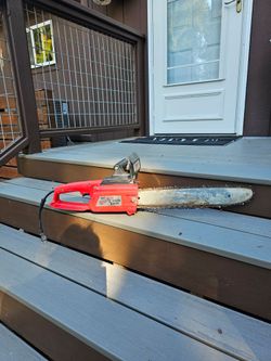 Milwaukee  Corded Chainsaw