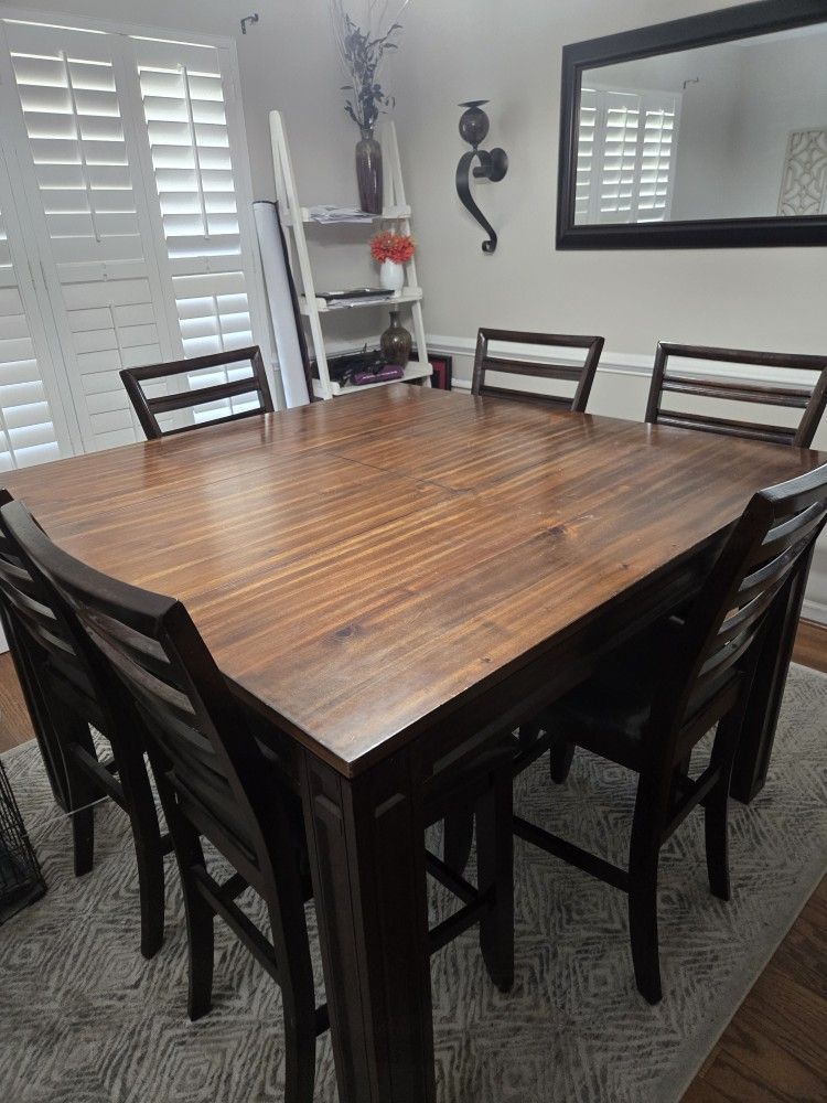 Dining Table Set