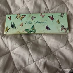 Too faced makeup pallet