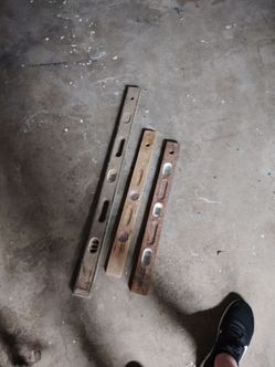 Antique levelers