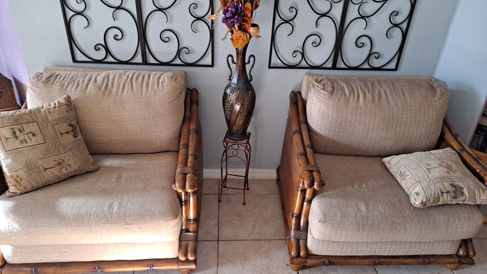 SOFA  SET     Sold As Is