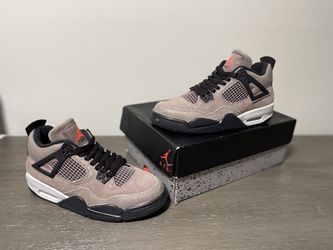 Jordan 4 “Taupe Haze” Size 7y Brand New