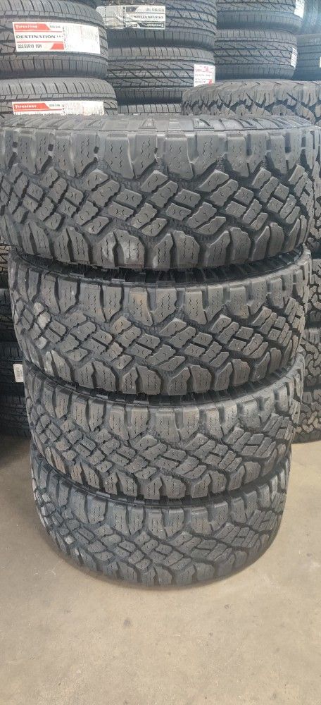 LT 315/70R17 Set