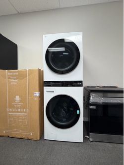 LG Washer and dryer Wash-tower