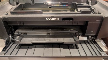 Canon Pixma Inkjet Photo Printer iP8720 Energy Star Practically NEW! + Photo Paper!