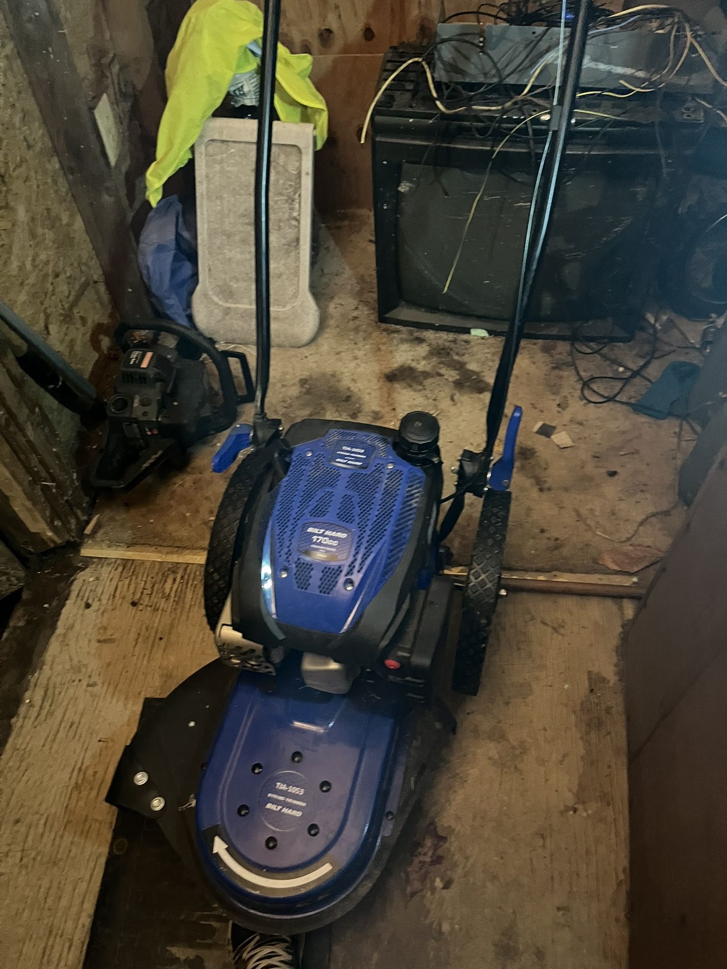 Built Hard Trimmer Bush Hog 170cc 