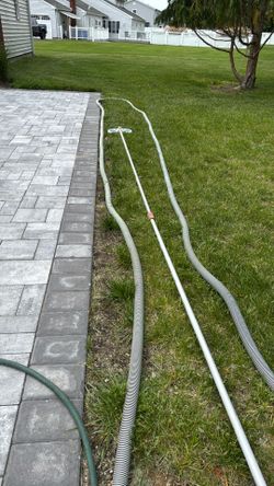 Pool Hose and Vacuum head with 16 fat Extension pole