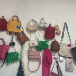 Handbags Pursed Backpacks