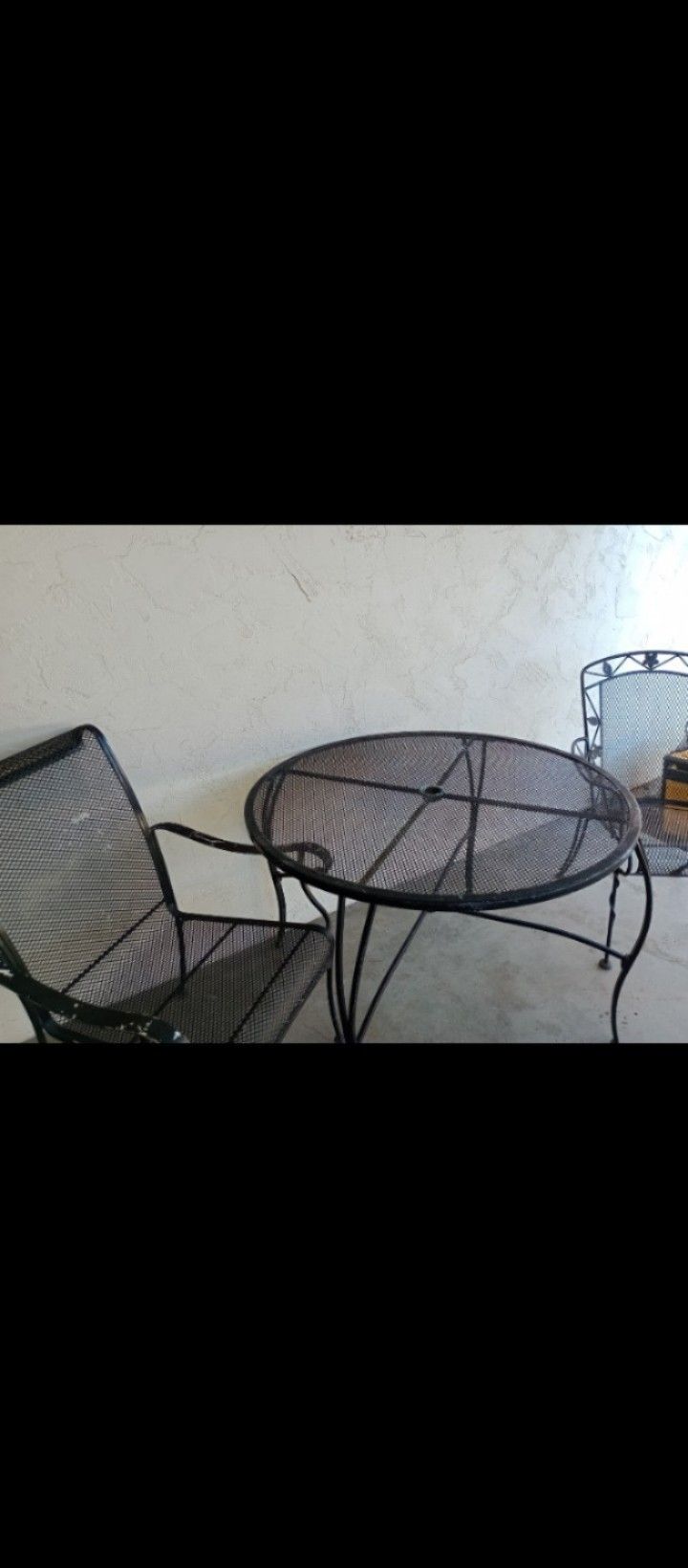 $60 Patio Set Ready For Pickup Or Free Delivery Of Close By In The Area