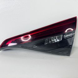 2022 - 2025 HONDA CIVIC RH PASSENGER SIDE INNERLIGHT OEM