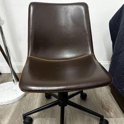 Elegant brown faux leather rolling chair 