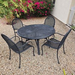 Wrought Iron Metal Outdoor Patio Table Set / Patio Table Set / Bistro Set / Outdoor Metal Table And Chairs