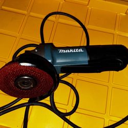 Makita Angle Grinder 