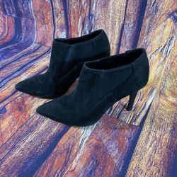 Jones New York Ariana Suede Ankle Booties Size 9