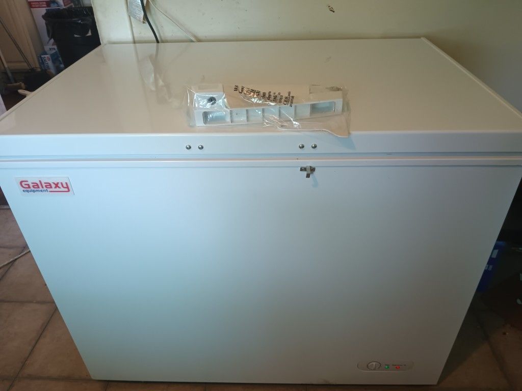 9cu.ft. Chest Freezer 