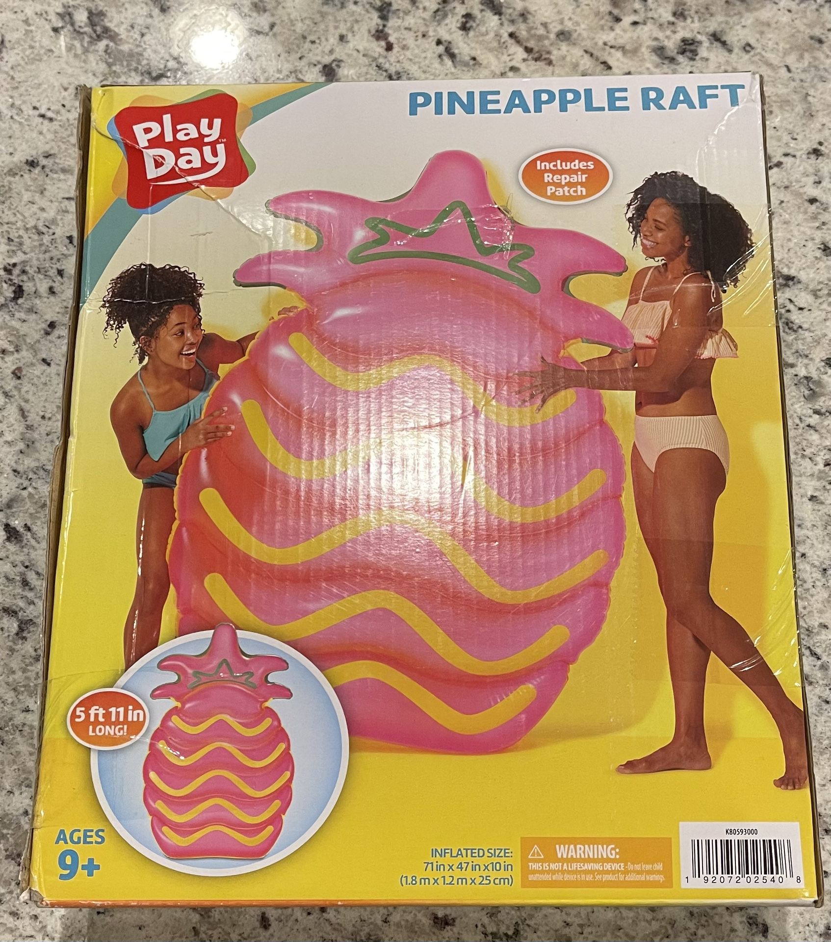 Pineapple Raft! 🍍