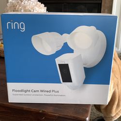 Ring floodlight cam wired plus
