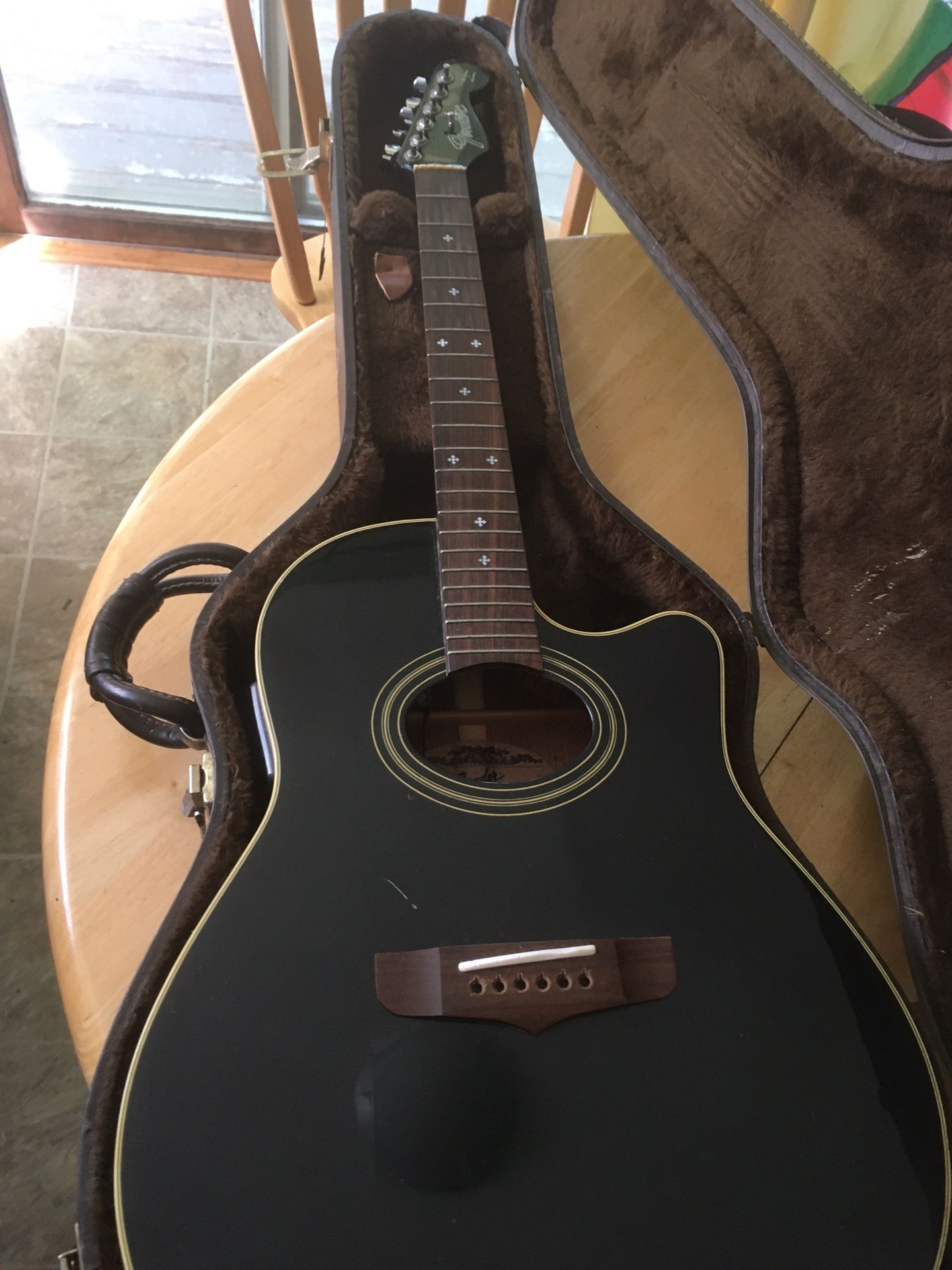Fender Montara Acoustic/ Electric Guitar for Sale in Amesbury, MA OfferUp