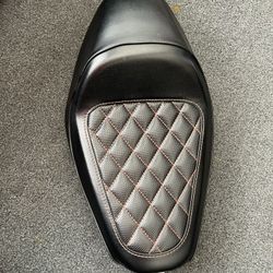 Solo Sportster Seat