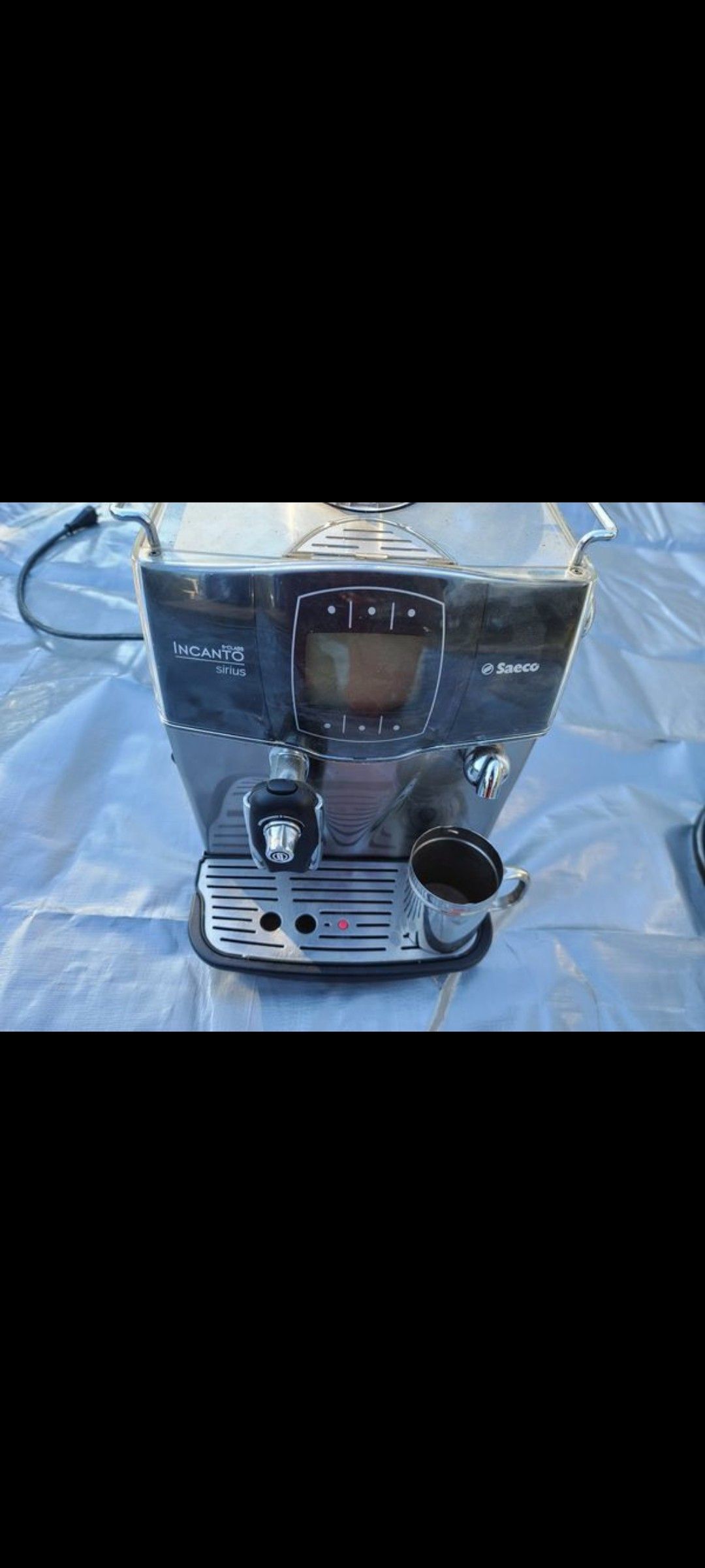 Saeco Incanto Sirius Super Automatic Espresso/Coffee Machine