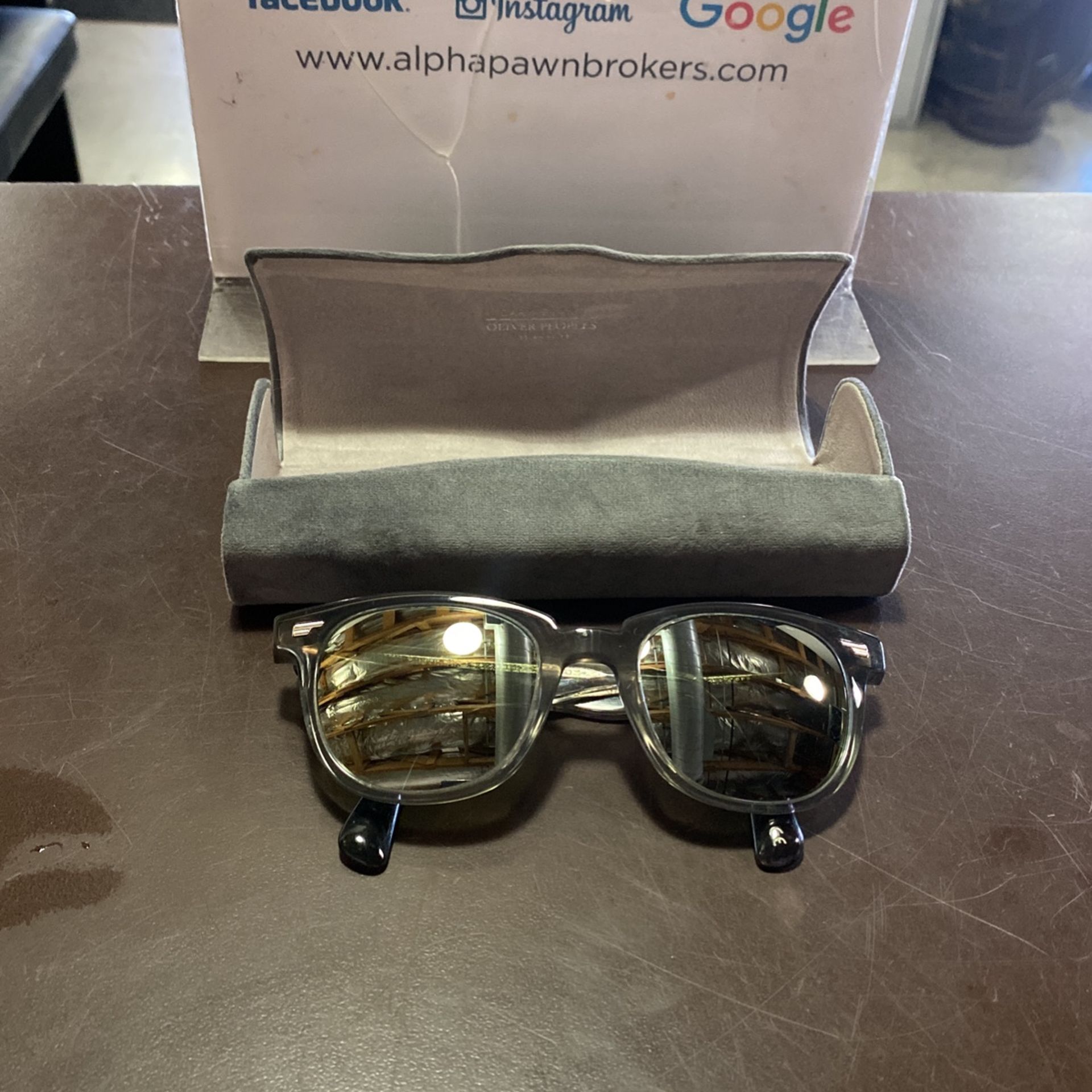 Oliver People’s Unisex Sunglasses (27054) Alpha Pawn