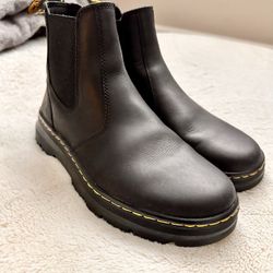 Dr. Martens - Women’s Size 9, Embury Leather Casual Chelsea Boots