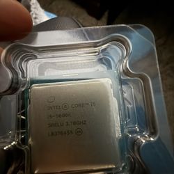 I5 9600k CPU With Windows 11 Home 