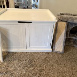 Litterbox Enclosure And Small Cat Tree