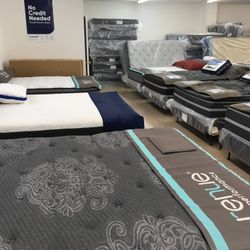 END OF MONTH MATTRESS SALE! BRAND NEW ALL SIZES! $40 DOWN TAKE IT HOME! FINANCING AVAILABLE! 