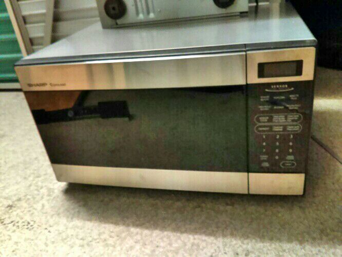 Sharp Carousel Stainless Steel Microwave R 326FS