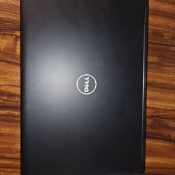 Dell Latitude 5580 Laptop