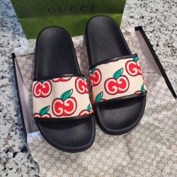 Women Gucci Slides