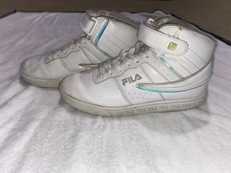 Holographic Fila’s