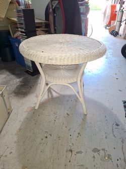 Wicker side table small