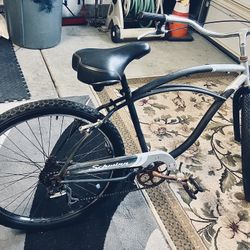 Schwinn Beach Cruiser 