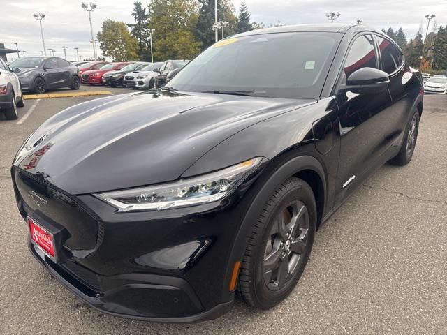 2022 Ford Mustang Mach-E