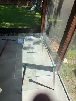 Glass table