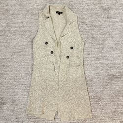 Women’s Long Knit Sleeveless Cardigan Vest – Size M