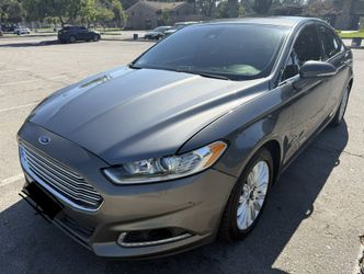 2016 Ford Fusion Hybrid
