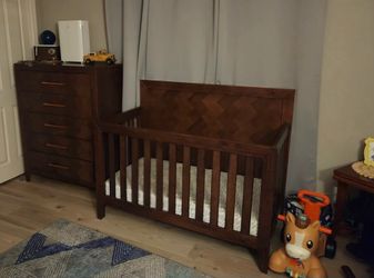 BABY CRIB! 4-in-1 Convertible Crib