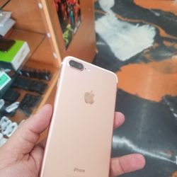 iPhone 7 Plus FACTORY UNLOCK 128GB 