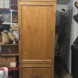 Subzero 611 Refrigerator/ Freezer