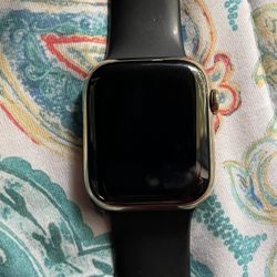 Apple Watch Series 7 45mm 