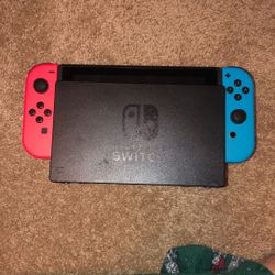 Nintendo Switch 