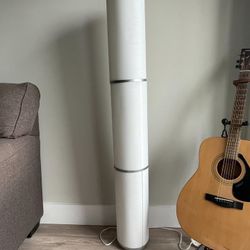 IKEA VIDJA floor lamp with bulbs