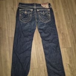 TRUE RELIGION 38X34 JEANS